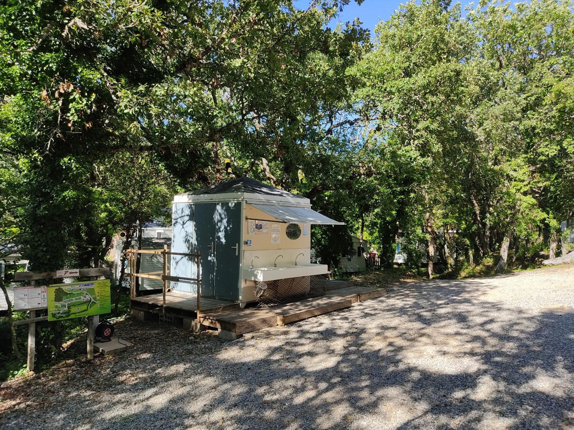 Camping La Grangeonne Esparron-de-Verdon Eksteriør bilde