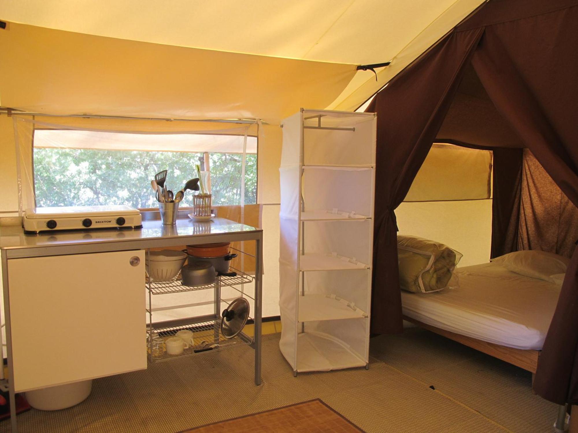 Camping La Grangeonne Esparron-de-Verdon Rom bilde
